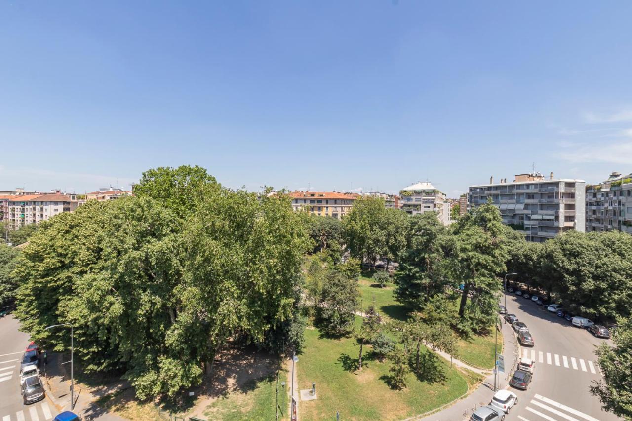 Big Apartment - Alcuino 7 Milano Exteriör bild